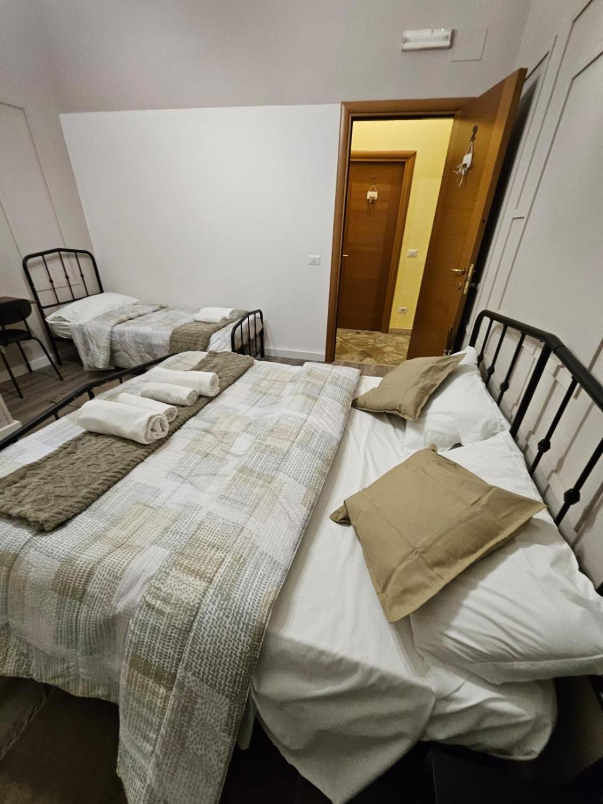 فندق San Daniele Bundi House روما المظهر الخارجي الصورة