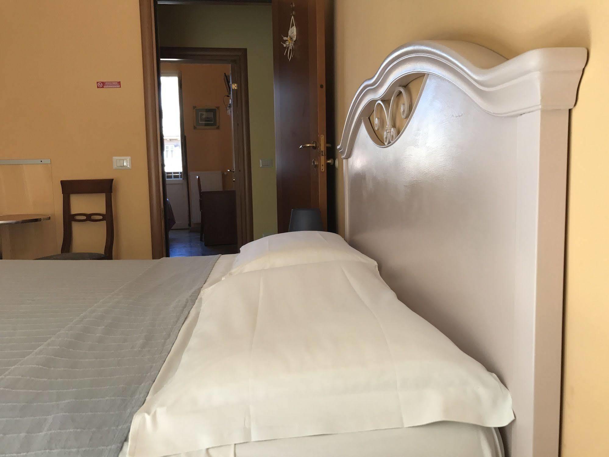 فندق San Daniele Bundi House روما المظهر الخارجي الصورة